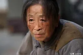 老戏骨张少华病逝，杨志刚专程赶回送干妈最后一程，贾玲发文悼念图片