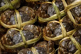 大闸蟹再跌9元，牛蛙刚涨就跌，加州鲈一周跌1.5元！消费自由了？图片