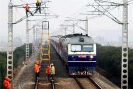 京九铁路、京九高铁双双为一个县拐弯，这个县为何这么牛图片