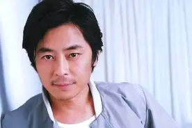终于得到了恶报！当年那个下毒害王杰的人，如今在工地打工？图片