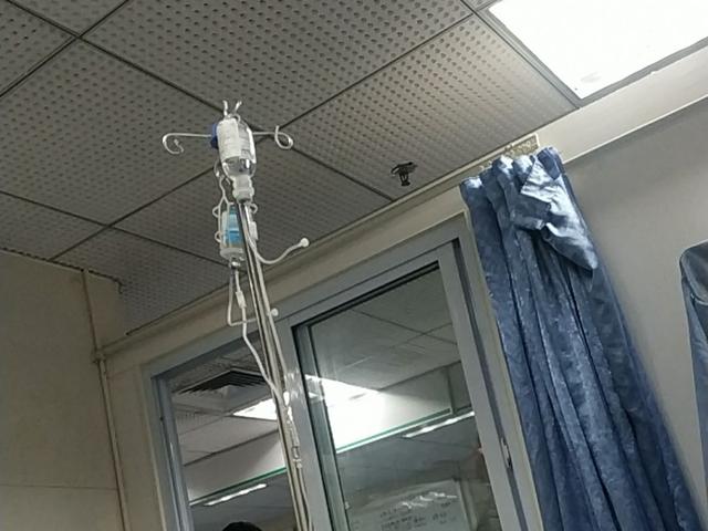 酒精能当液体输入身体里面吗？村医里的荒唐事