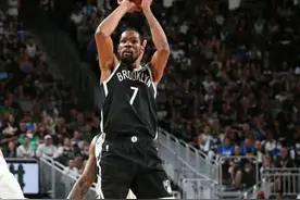 凯文杜兰特，一个人站在天王山之巅图片