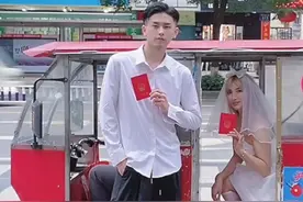李小璐闺蜜被疑作秀！婚后9天手撕结婚证，转头却与老公恩爱带货图片