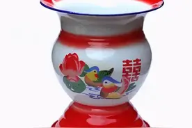 夜壶 · 尿罐 · 瓷虎子图片