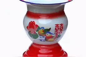 夜壶 · 尿罐 · 瓷虎子图片