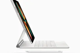 苹果：12.9 英寸 M1 iPad Pro 与旧款妙控键盘兼容图片