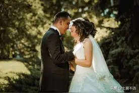 婆婆患癌，丈夫先斩后奏卖夫妻房治病，妻子拒绝丈夫：你别太自私图片