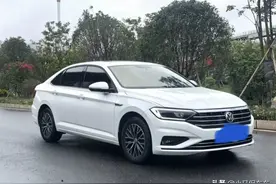 放弃神车思域入手1.4T速腾，贷款落地14.8万，这价还行吧图片