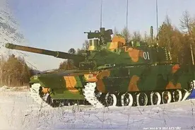 T-90S主战坦克已经上了海拔4500米的高原，15式轻坦能否一战？图片