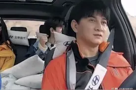 吴奇隆变化也太大了 今年才51岁 你看他的脸怎么看上去怪怪的图片