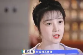 那些颧骨内推的明星还好吗？推平容易后悔晚了，下垂僵硬后遗症多图片