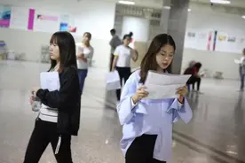 考研拟录取后，是等待分配导师还是主动出击，结果大不相同图片