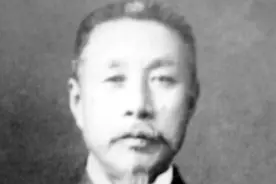 他当汉奸57年，带日军屠城4天，捐44架战机，事迹被写入日本教材图片