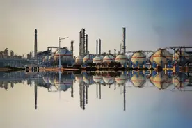 55岁的齐鲁石化，正逢风华正茂时图片