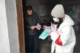 白泽湖乡龙华村杨琳：昔为贫困户 今为扶贫人图片