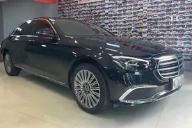 内饰真的很奢侈！体验奔驰E300L，外观酷似S级，但优惠你满意吗？图片