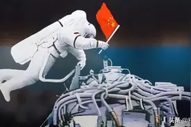 太空出舱有多险？神舟7号出舱的惊险历程，翟志刚的生死抉择图片