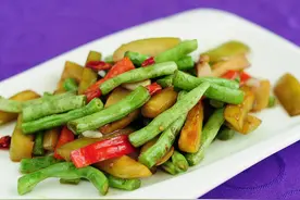 蒸炖替煎炸、肉煮七成熟！烹调少用油，多用调味料图片