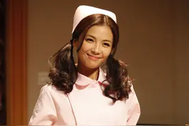 刘涛护士装颠覆形象、高圆圆依旧清纯、杨颖、迪丽热巴最惊艳图片