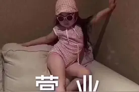 表情包：被迫营业，给个面子图片