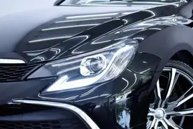 全新锐志亮相！老款优点保留，预计明年国产图片