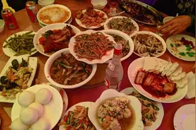 山西偏远山区成人礼图片