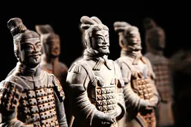 西部地区区县GDP十强排名：西安仅两区入榜，不及成都重庆图片
