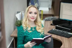 每周更新俄罗斯美女：如果这个金发女郎当你媳妇你愿意吗？图片