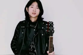 二十一岁的抖音精神小伙，给你带来不一样的精彩图片