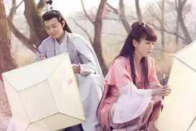 《凤唳九天》首播！见过魂穿的，没见过失忆穿的图片