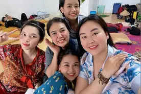 越南胡志明市五位美女：专门免费帮助死亡新冠患者料理后事图片