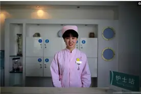 92年泌尿科美女护士，每天给异性护理术后恢复，尴尬的背后是爱心图片