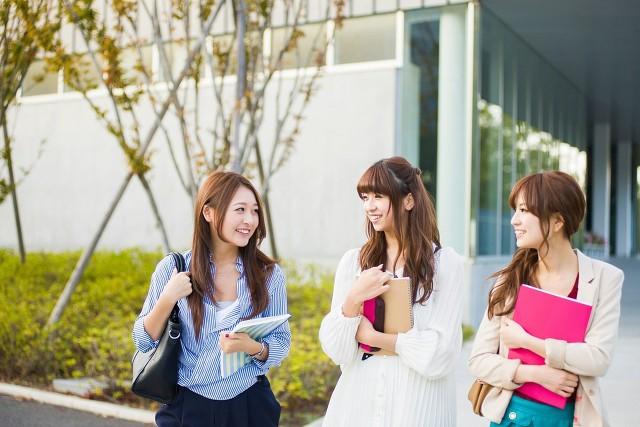 一户值千金，读哪些大学可直接或毕业后在当地城市落户？
