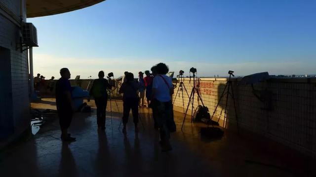 手把手教你拍好一张烂片