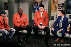 曾经励志的中锋海耶斯 如果在当今联盟 有草根逆袭的可能性么图片