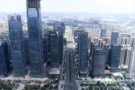 在城市每一个向好的变化里，都有它的身影！它的脚步永不停歇图片