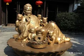数学天才自创“万能公式”，买彩票中上亿元，美澳为其修改法律图片