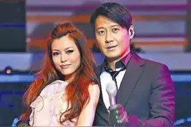 “嫩模始祖”文咏珊蜕变记：和好姐妹baby闹掰的10年，她赢了吗？图片