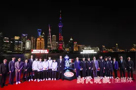 S10今晚迎来总决赛：电竞英雄与上海的缘分，未完、待续图片