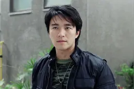 “喜剧之王”周星驰的青葱岁月图片