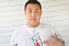 他是AG的传奇选手，地位不输梦泪，网友：他就是永远的主角图片