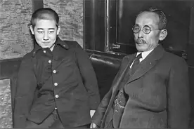 回顾川岛芳子罪恶的一生，图5花甲养父将她玷污，图10被枪决现场图片