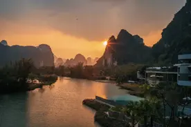 她是中越边界的私藏仙境，也是国内第一家丽世度假村图片