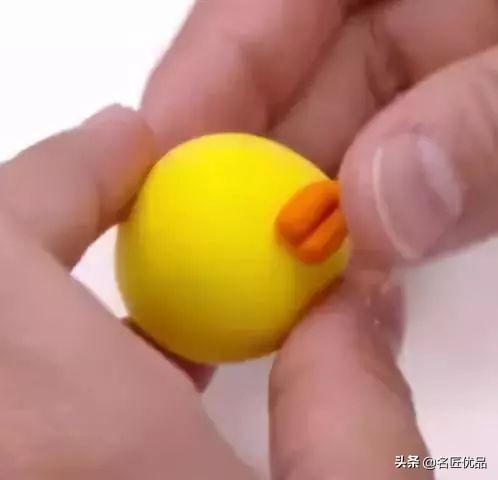 手工：超萌可爱的小鸭子，简单几步就能完成，还可以漂浮起来哟