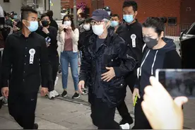 周星驰有否瞻仰遗容？吴孟达家人如实回答并透露达叔放不下两件事图片