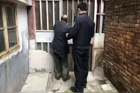 心酸！泉州一独居老人溪边看钓鱼，摔进溪里一夜无人发现图片