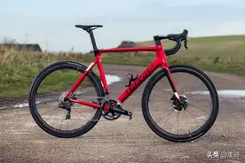 宽前后叉趋势 Wilier Filante SLR公路车测评图片