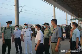 漳州儿女多奇志，奔赴军营保家国图片