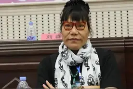 郑海霞和王芳，中国女篮鼎盛时期两大核心，如今境遇却大相径庭图片