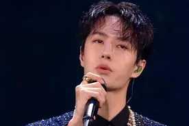 王一博后援会翻车！高价出售应援物品，盈利近10倍图片